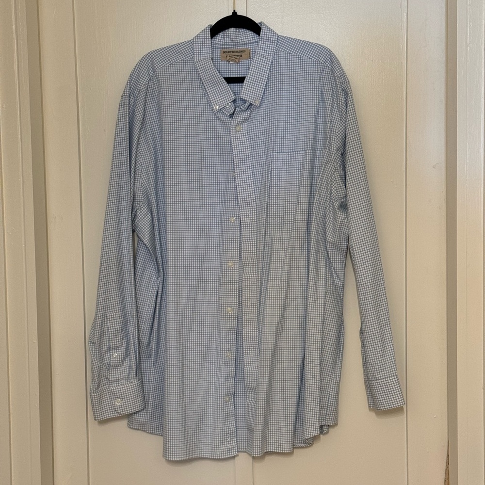 Duluth wrinkle fighter button down shirt